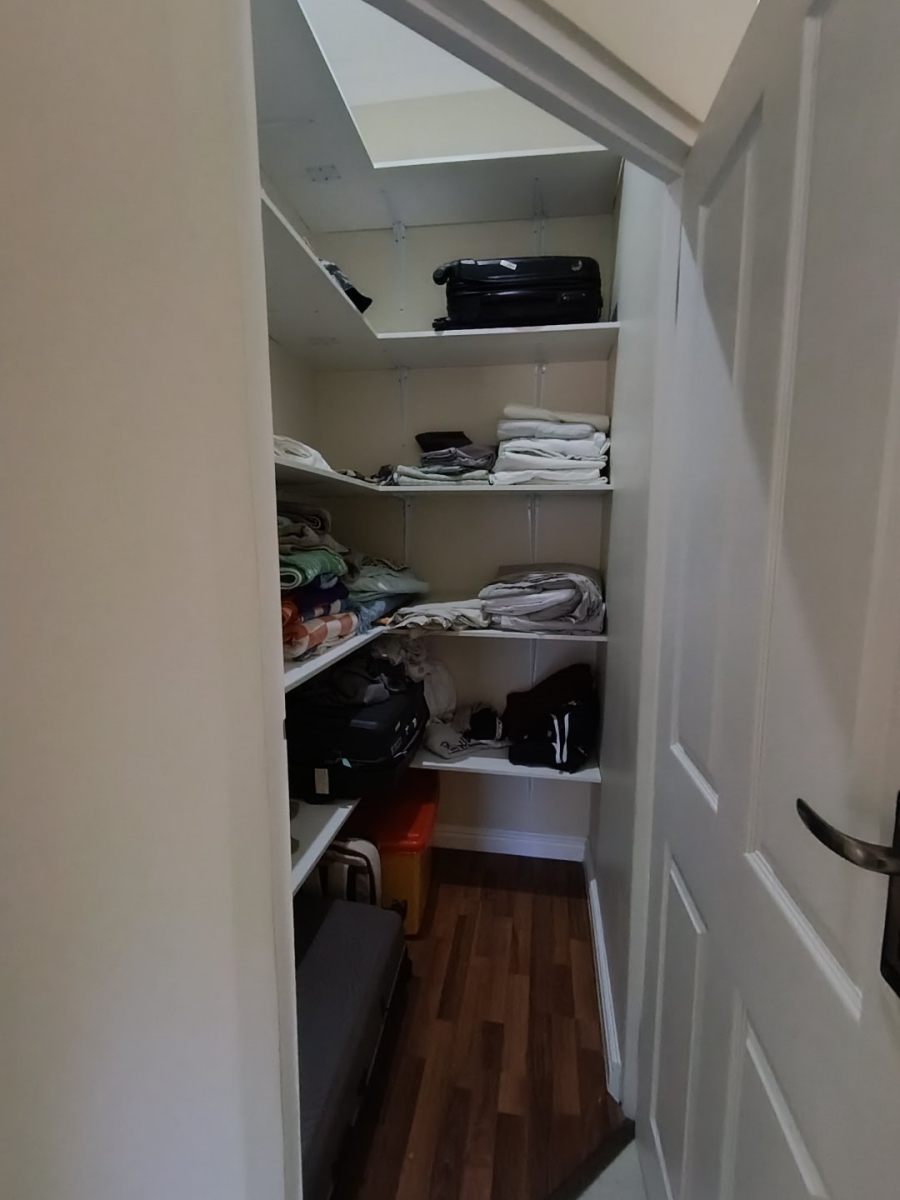 4 Bedroom Property for Sale in Knysna Heights Western Cape